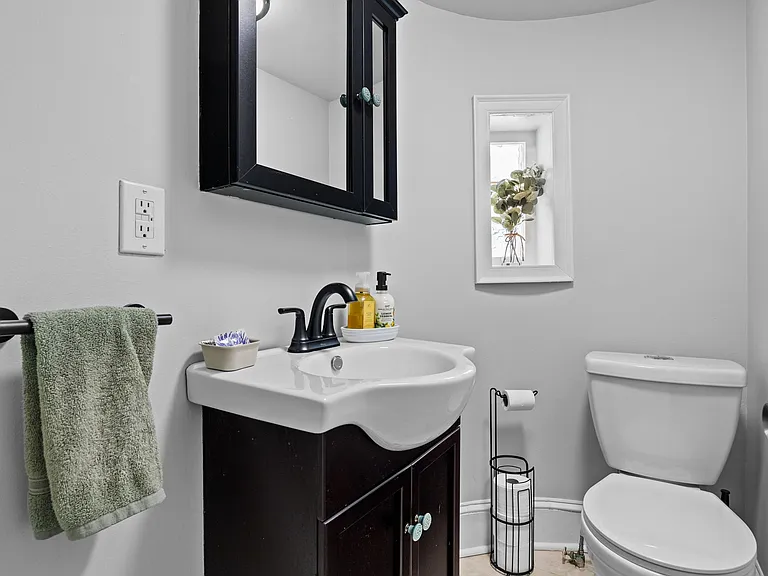 428 Lombard St #1 — Photo 4