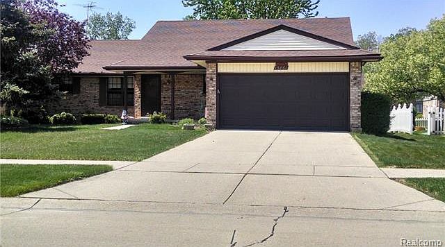 1st image of 15861 Swathmore Ln