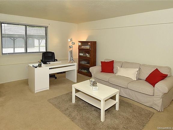 2nd image of 2102 Harbor View Dr #B