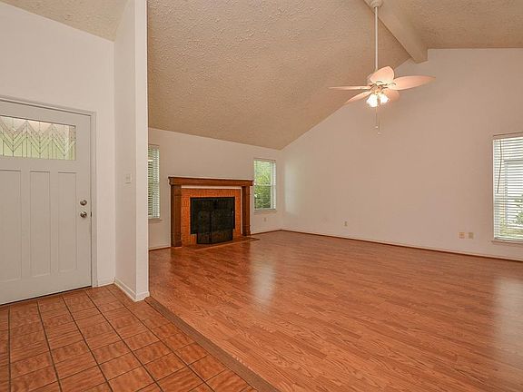 3rd image of 2214 Windy Meadow Dr