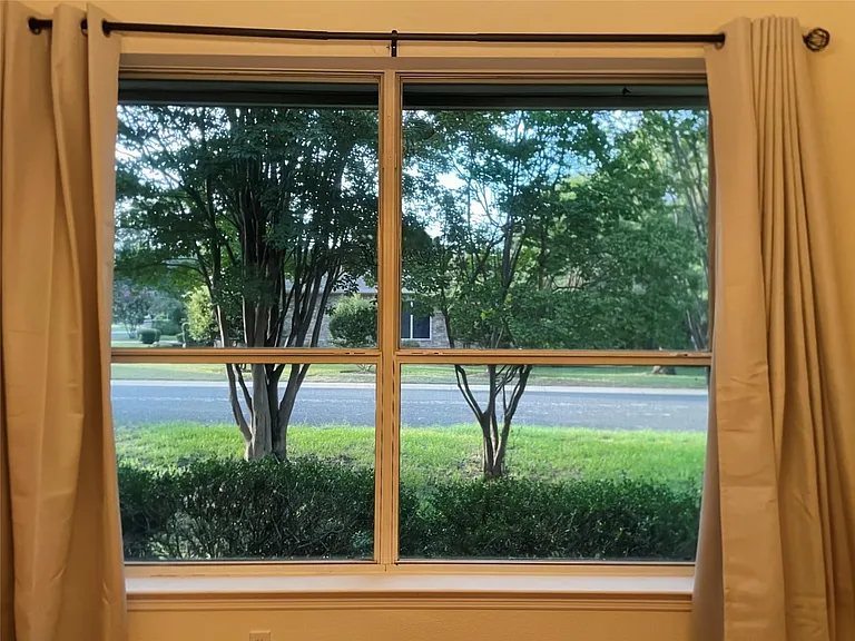 120 W Brazos Dr — Photo 17