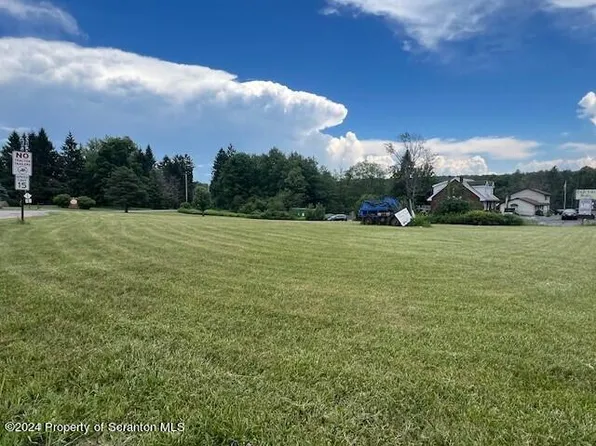 27 A M Hughes Blvd, Covington Township, PA 18424