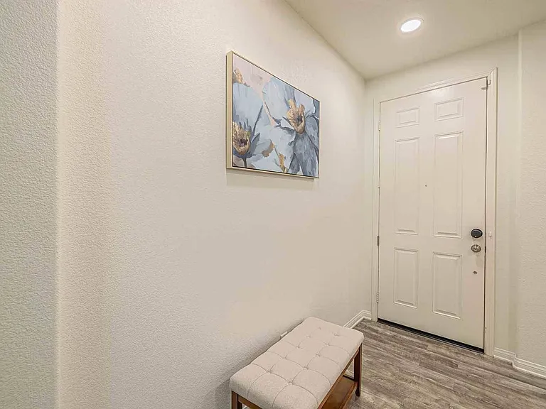37058 Alton Dr — Photo 29