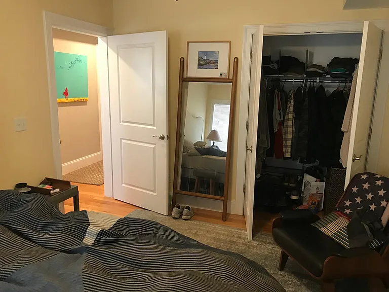 118 Holland St #2 — Photo 5