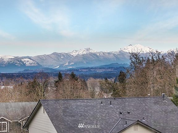 5th image of 630 96th Ave SE