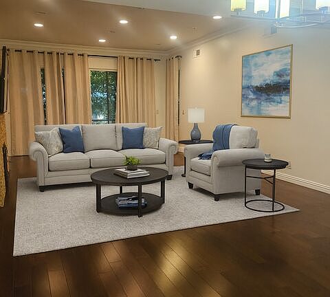 2nd image of 1880 Veteran Ave APT 107