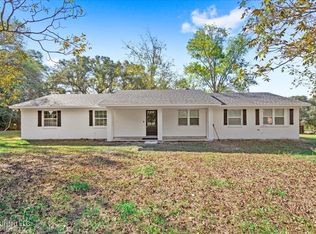 14174 E Schanbacher Rd, Gulfport, MS 39503