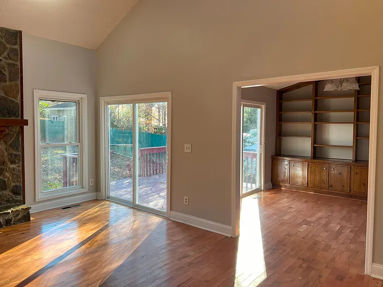 5078 Rebel Ridge Ct — Photo 8