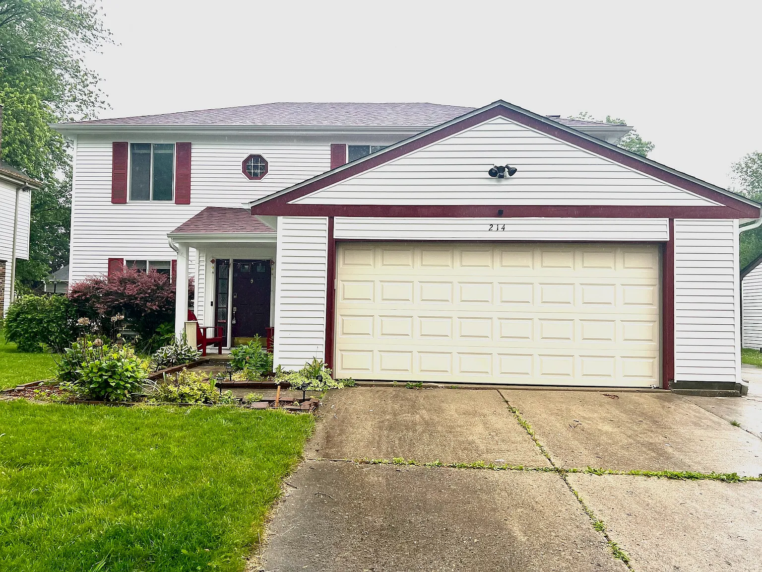 214 Autumn Ln photo 1