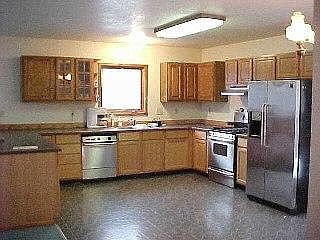 2nd image of 651 N Creekside Dr