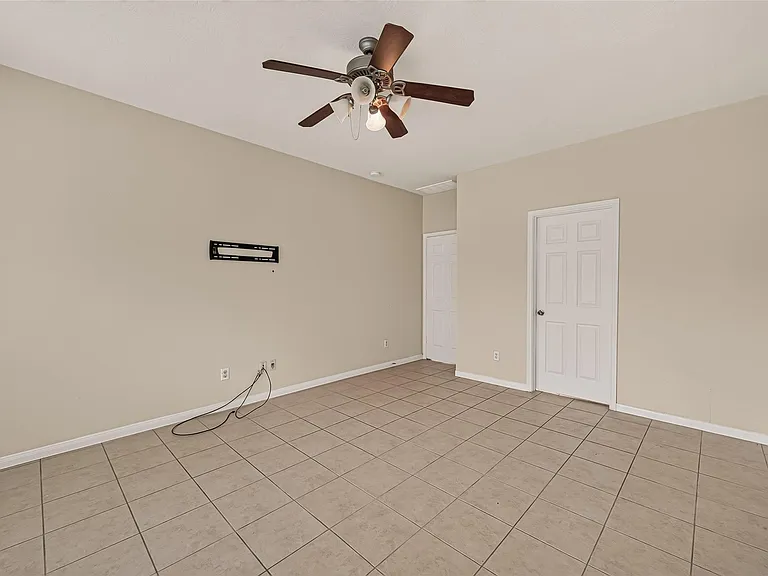3519 Lilac Ranch Dr — Photo 40