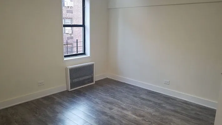 Rented by Silverstreet RE LLC | media 19