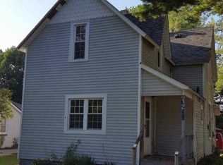 1233 Maywood St, Marysville, MI 48040