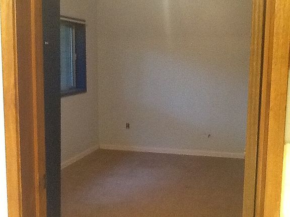 2nd image of 6419 33rd Ave NW
