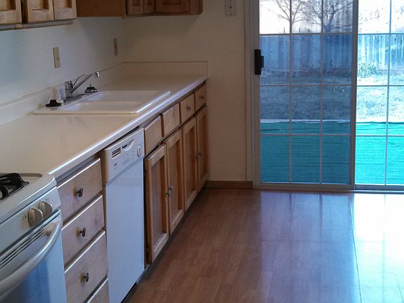 Adv Kitchen_02052014