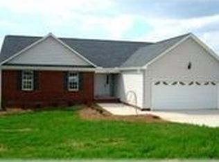 5345 Longspur Rd, Snow Camp, NC 27349