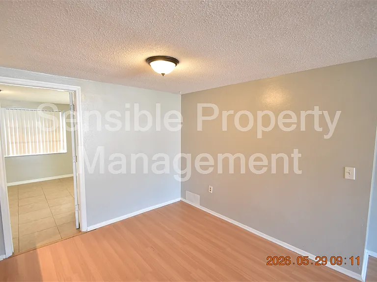 10816 Piccadilly Rd — Photo 6