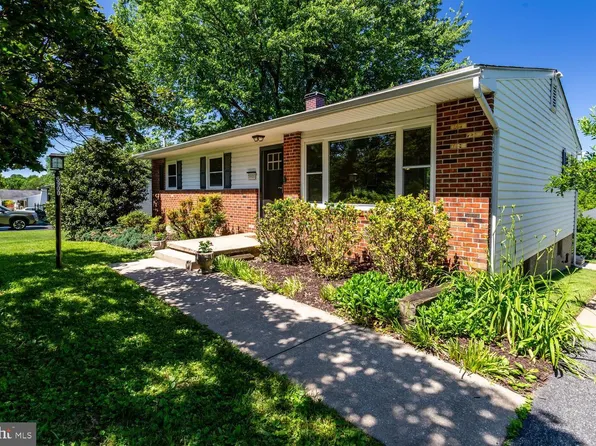 5900 Hanna Rd, Sykesville, MD 21784