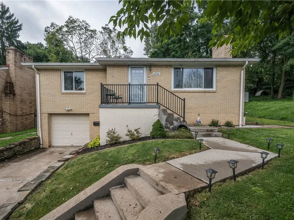 2256 Lutz Ave, Pittsburgh, PA 15210