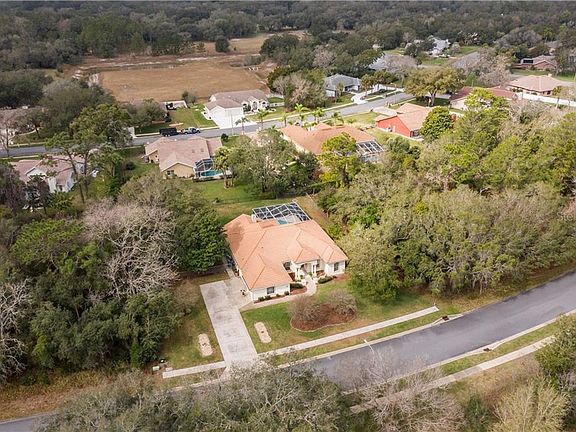 2nd image of 18249 Winding Oaks Blvd
