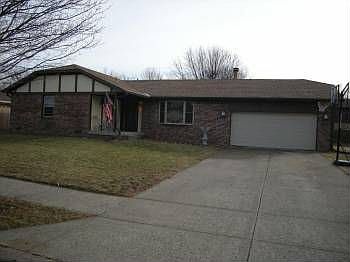 1st image of 633 Pioneer Dr