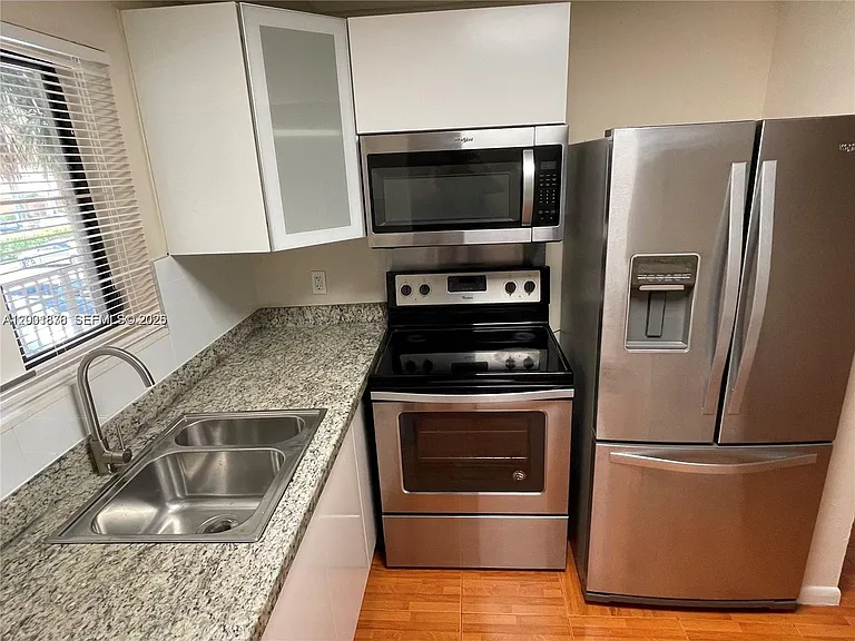 6900 SW 39th St #206J — Photo 17