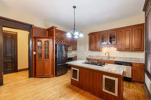 2052 N 1st St #1 Photo 1