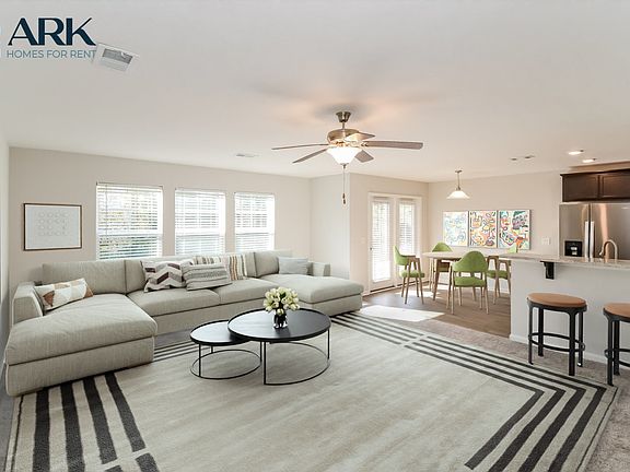 3rd image of 1091 Autumns Wood Cir E