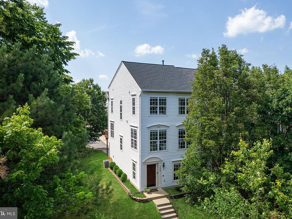 1st image of 44257 Sonora Ln