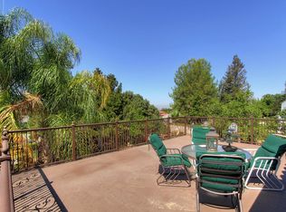 1478 Crestview Rd, Redlands, CA 92374