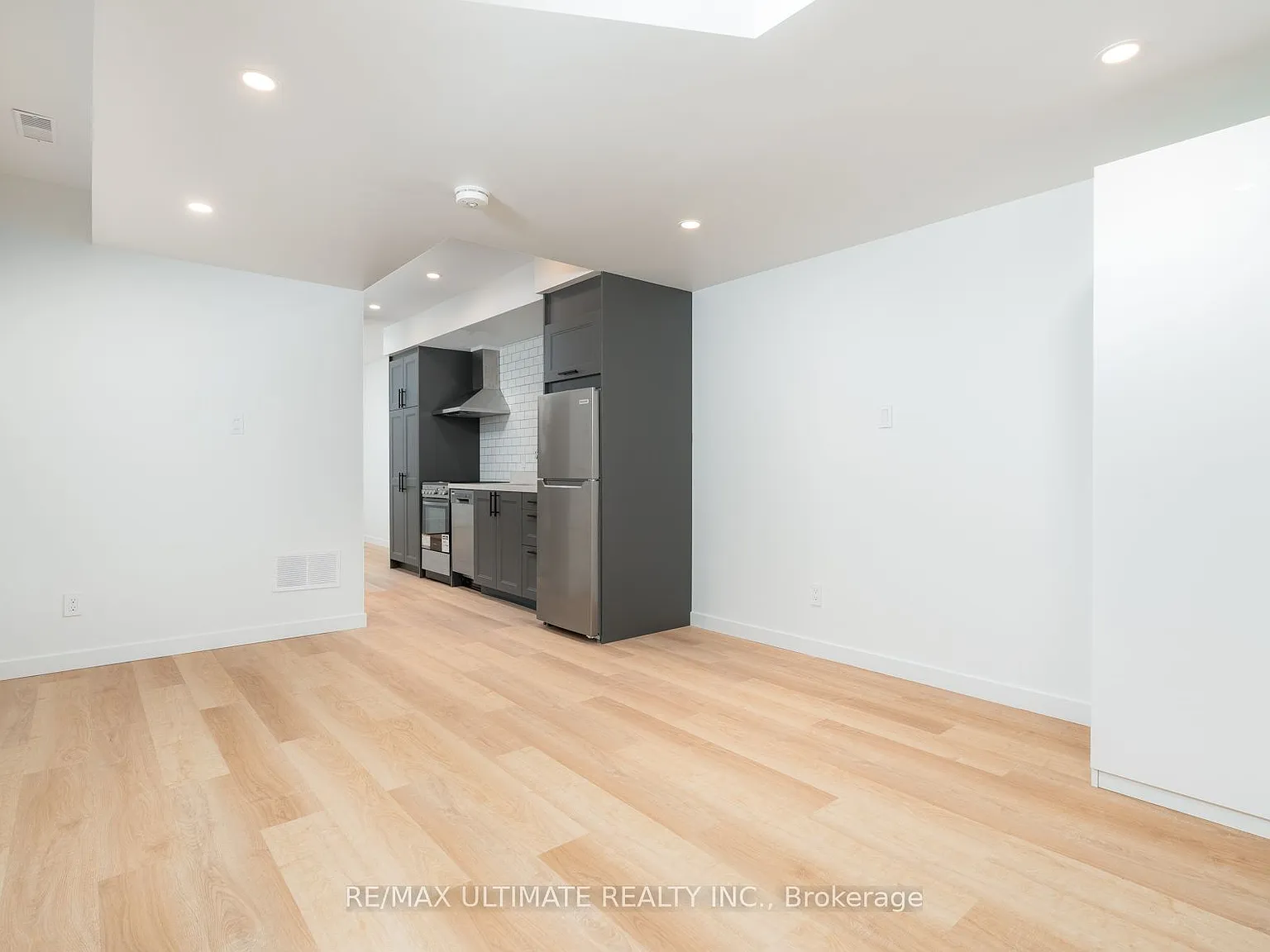 1 bed, $1,700 — Photo 4