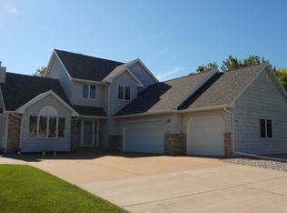 3119 N Longwood Ln, Appleton, WI 54914