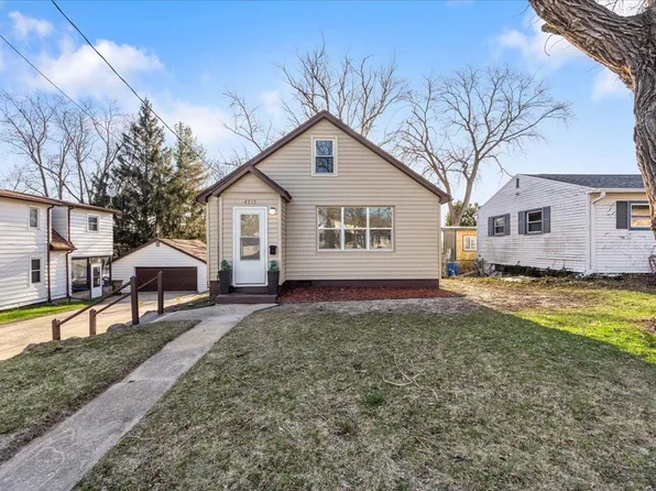 4715 Spaanem Avenue, Madison, WI 53716