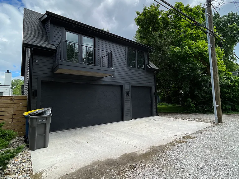 704 N Highland Ave #CARRIAGE HOUSE — Photo 3