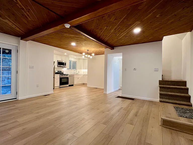 23796 Scenic Dr — Photo 10