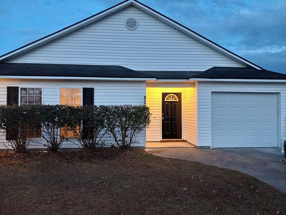 1st image of 827 Madelyn St