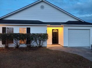 827 Madelyn St, Hahira, GA 31632