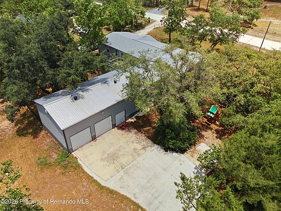 3rd image of 6111 Cartwrite Rd