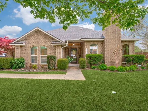 2201 Fulton Dr, Garland, TX 75044