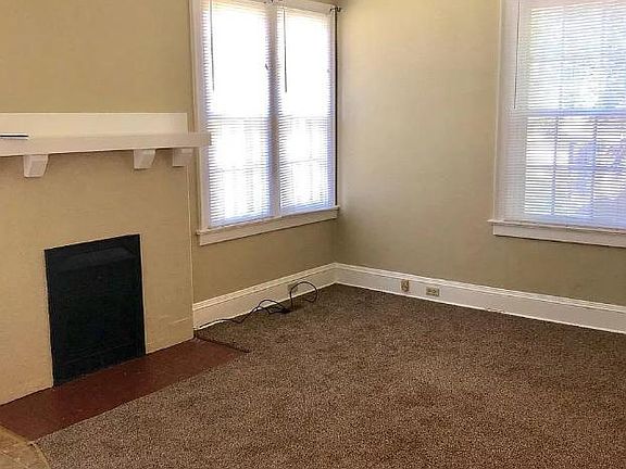 4th image of 3429 Vineville Ave