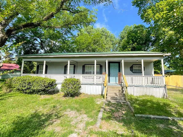 76 Ann St, Homerville, GA 31634