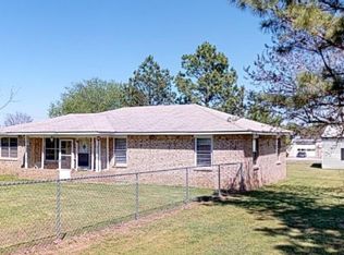 190 N 1st St, McAlester, OK 74501