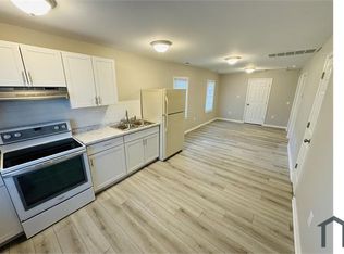 423 Greenbriar Ave, Hampton, VA 23661