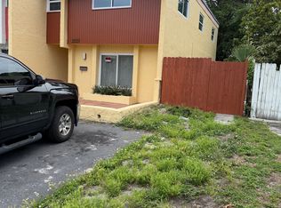 7924 SW 9th St, Pompano Beach, FL 33068