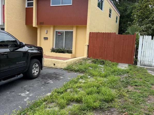 7924 SW 9th St, Pompano Beach, FL 33068