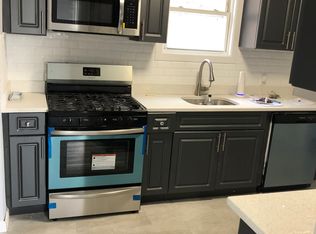 11 Miller Pl, Hempstead, NY 11550