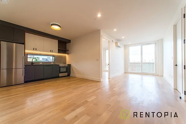 Rented by Rentopia | media 100