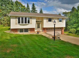 138 Mount Odin Dr, Greensburg, PA 15601