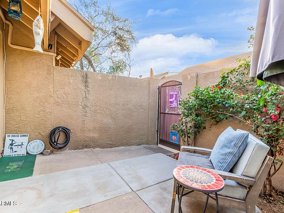 4th image of 3807 N 30TH Street #37
