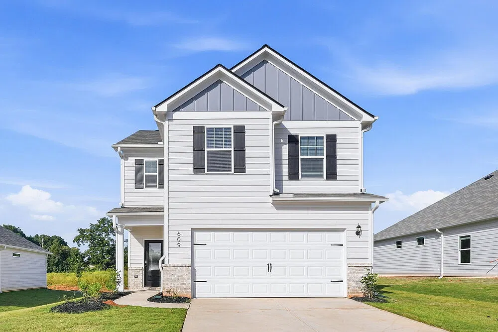 3 bed, 2.5 bath, 1879 sqft, $2,190 — Photo 1